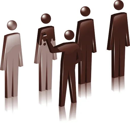 Êşên kurdan, xwe-nasiya tirkan