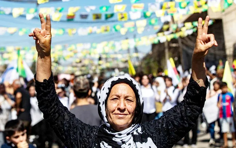 Komîteya Navendî: Xwe ji pêvajoya nû re amade bikin