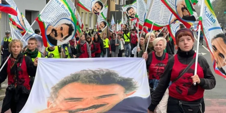 Ezmûna ciwanên kurd a zimanê dayikê