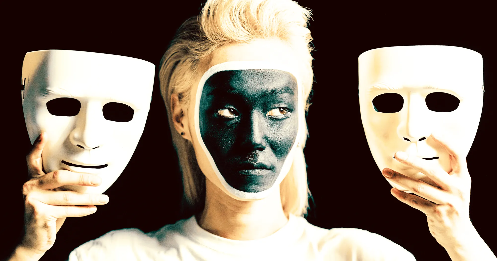 TEV ÇAND'ê hunermenda şoreşger Mizgîn bi bîr anî