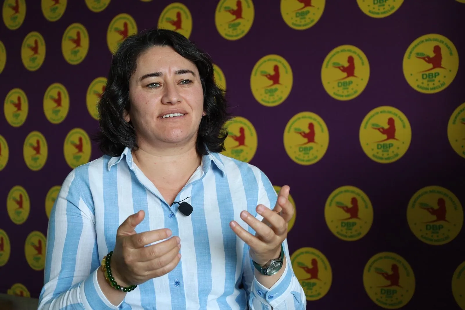 ‘Em ê jinan di nav vê pergala rizî de nehêlin’