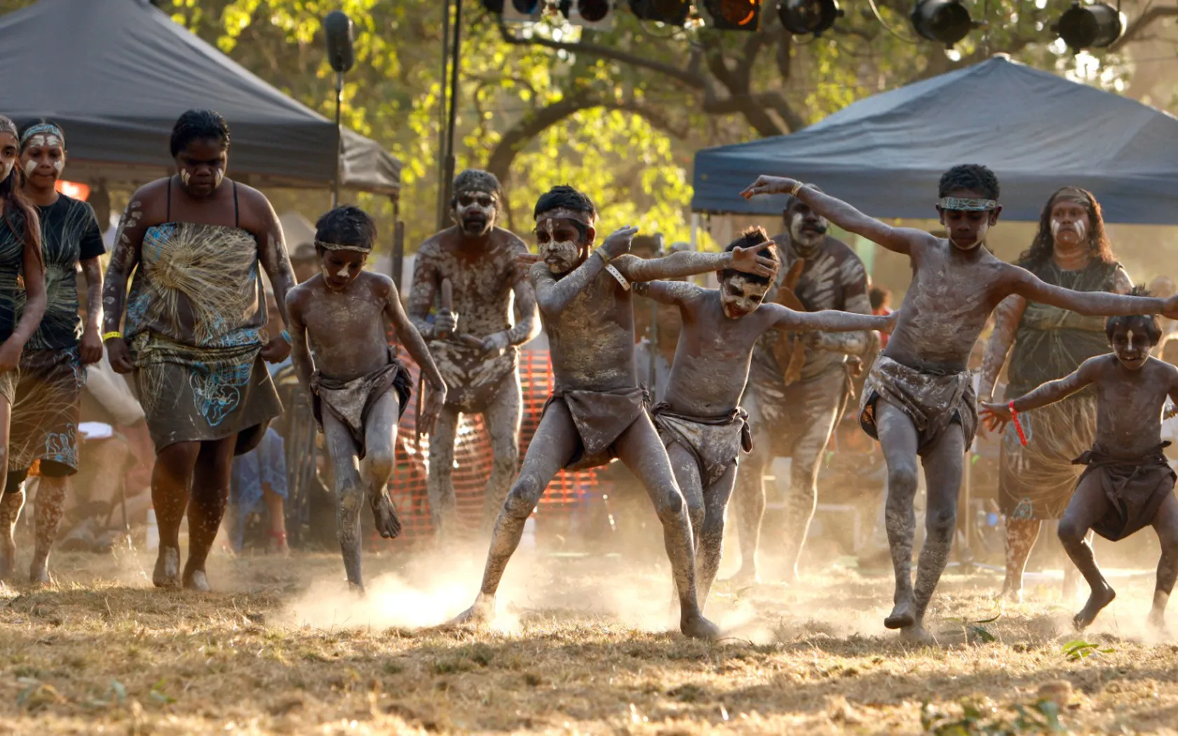 Aborjîn hatine qirkirin