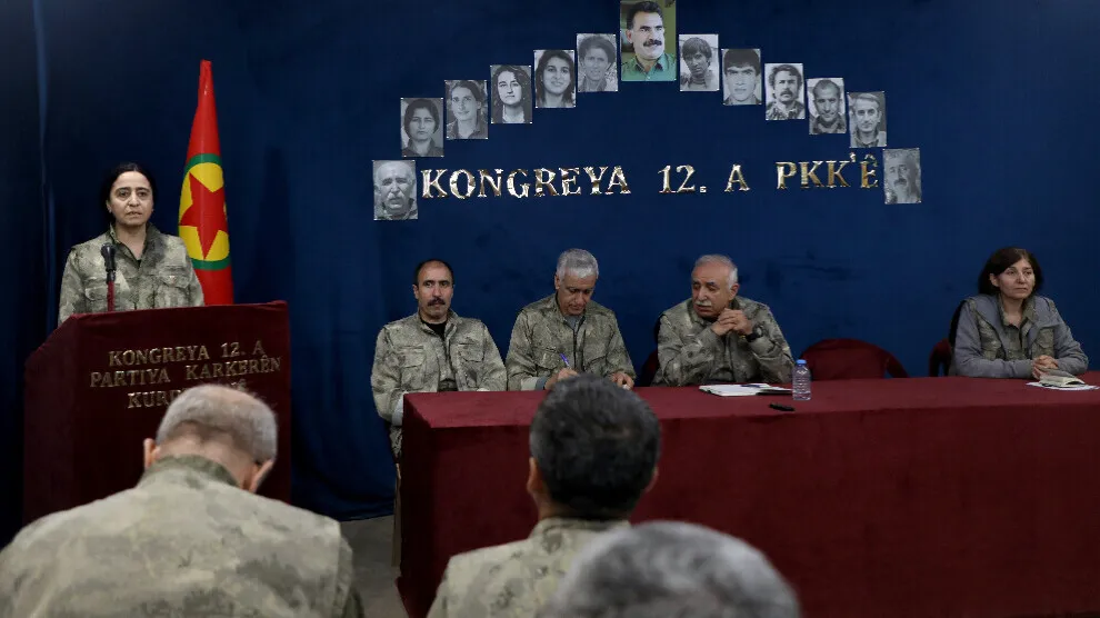 Zozan Çewlîg: Di bin zexta qirkirinê de jin bê parastin nabe