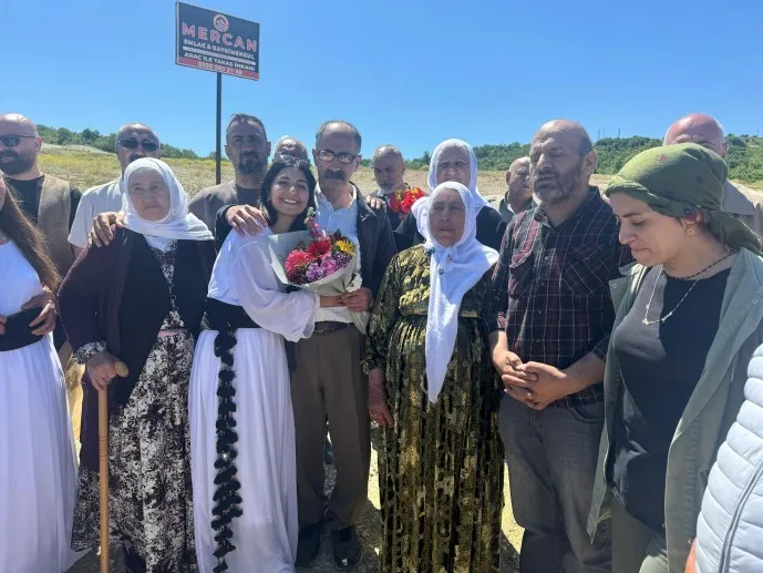 Mehmet Şîrîn Tekmenûray piştî 32 salan hat berdan