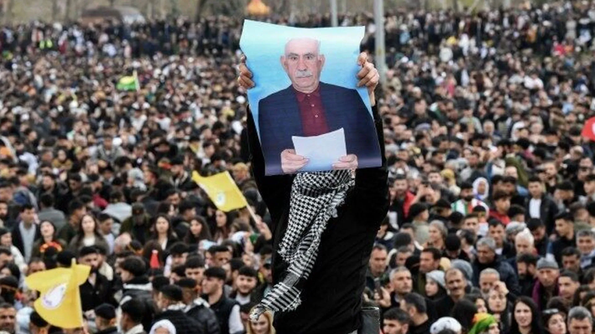 Banga Aştî û Civaka Demokratîk