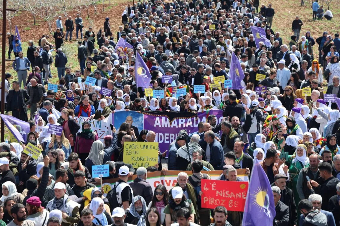 Meşa Amarayê: Divê Enqere di vê roja pîroz de gavan biavêje