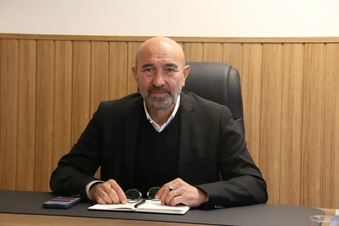 Tûnç Soyer: Bêçekkirin tenê têra aştiyê nake