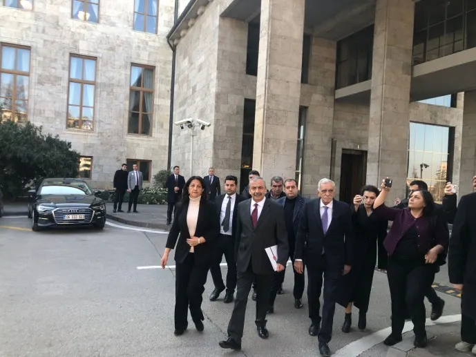 Şandeya Îmraliyê der barê hevdîtinê de daxuyanî da