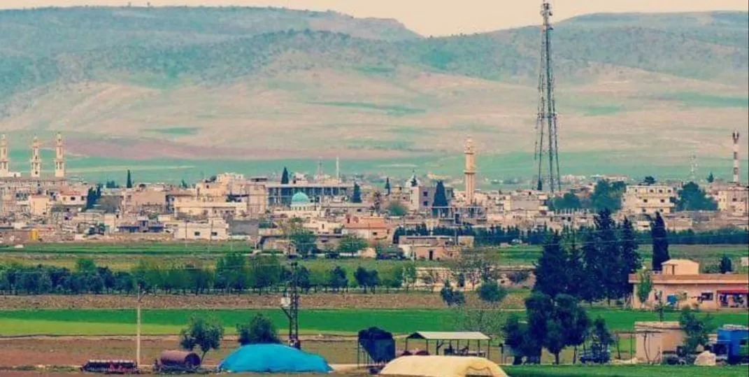 Rastiya di devê şûr û serê tivingê de