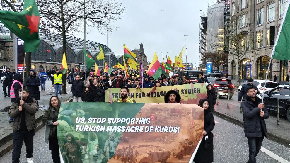 Kurd li Ewropayê daketin qadan: Rojava biparêzin