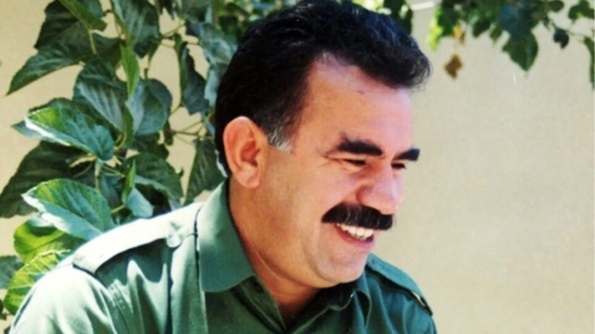 Ji bo hevdîtina Abdullah Ocalan serlêdan hate kirin
