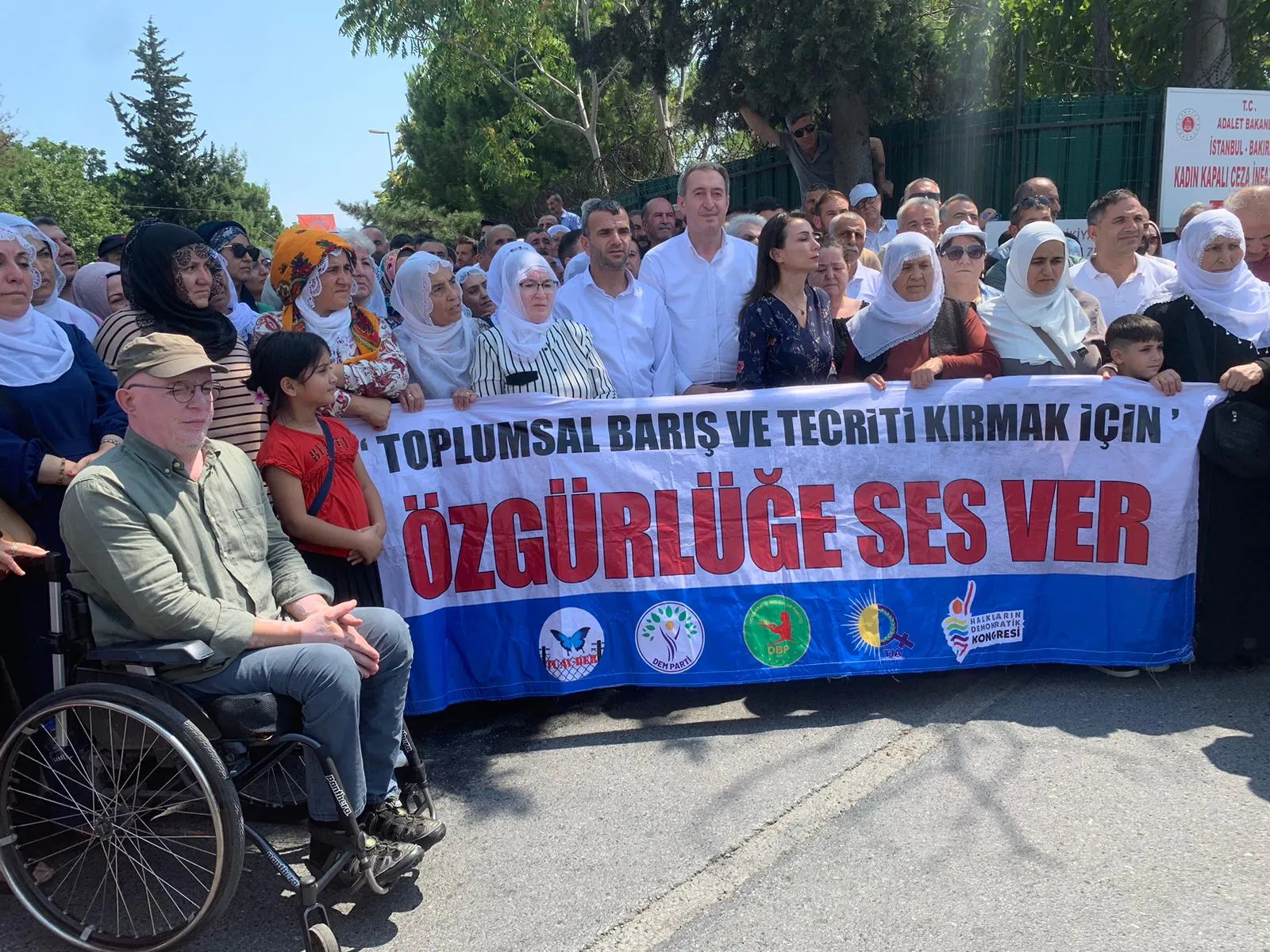 Li pêş Bakirkoyê bang kirin: Pirsgirêkê çareser bikin