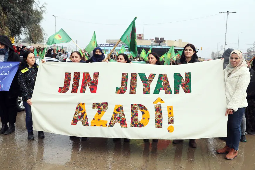 Jin bi Hevpeymana Jinan 12 saliya şoreşê pîroz dikin