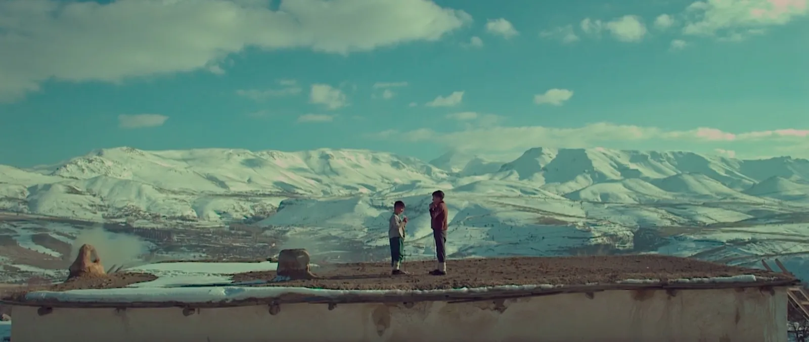 Kurtefîlmek çîrokdirêj; Dengê Kilîtan