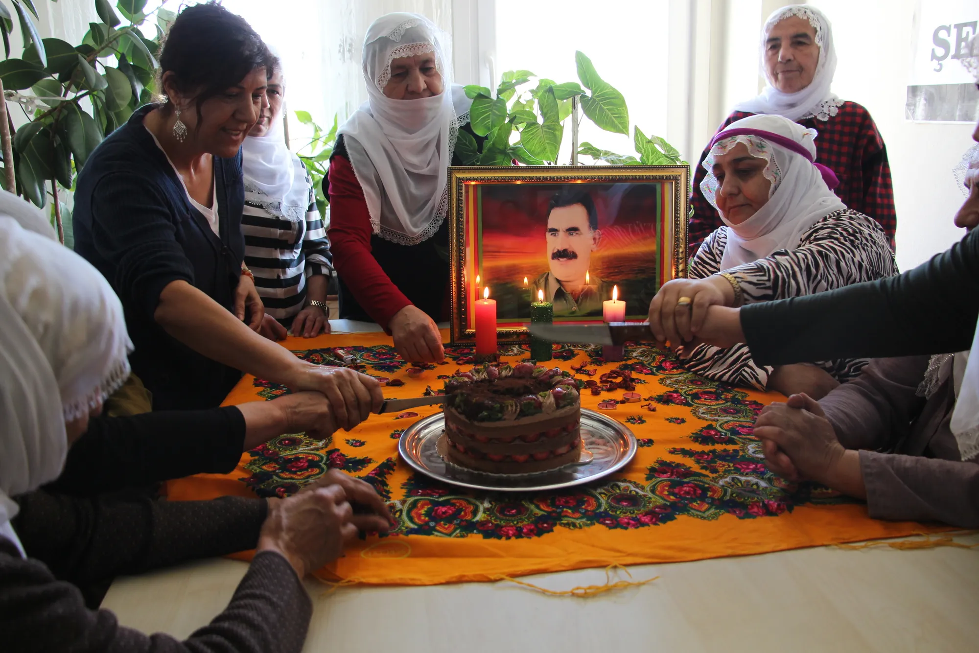 Dê li Cûdî û Godernê daran biçînin