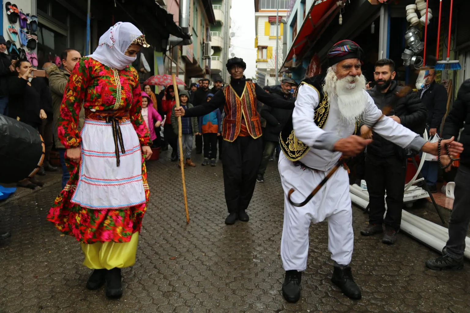 Mîthra ra heta Gaxanî