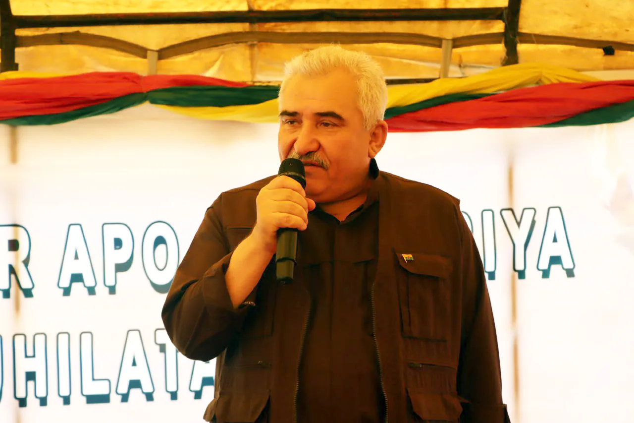 Heta azadiyê dê têkoşîn bidome