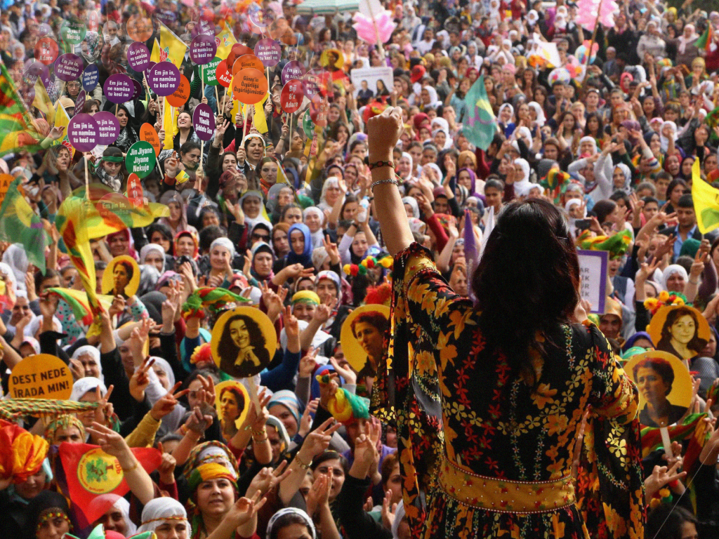 Duh, îro û sibê ya me ye