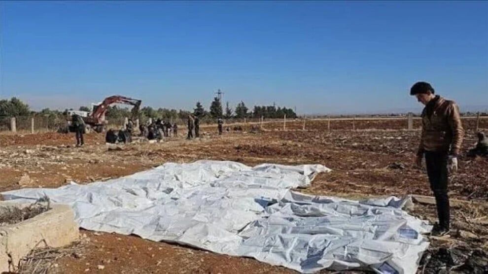 SOHR: 4 gorên komî li Sûriyeyê dîtin