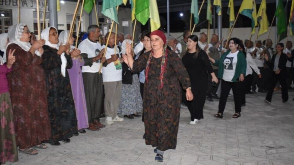 Koma 198an li Mexmûrê ji bo azadiyê nobet dewir girt