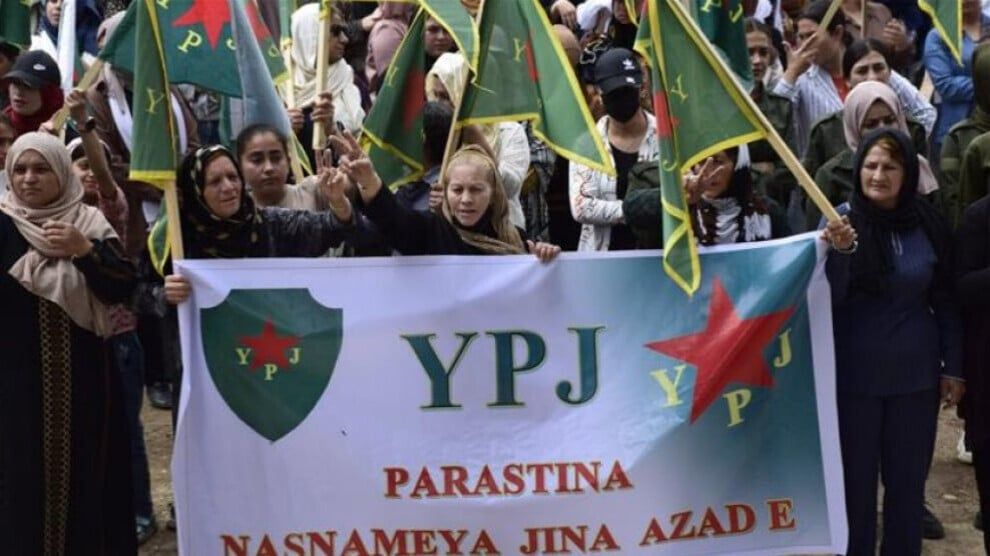 Gel ji bo YPJê meşiya
