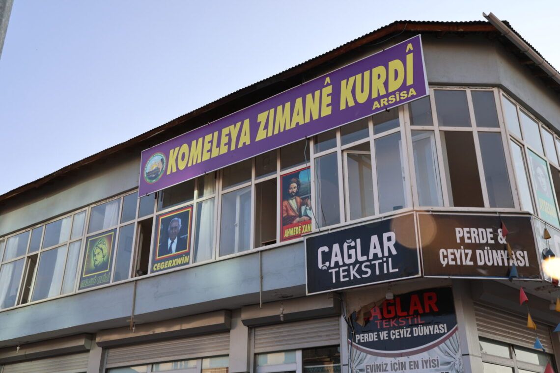 Cezayê li dijî ziman li dijî pêvajoya çareseriyê ye 