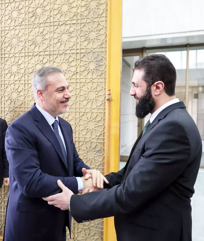 Ji paranoya sînoran ber bi faşîzma sînoran