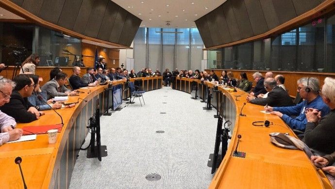 Îlham Ehmed û Rohilat Efrîn li ser gefa DAIŞê YE agahdar kirin 