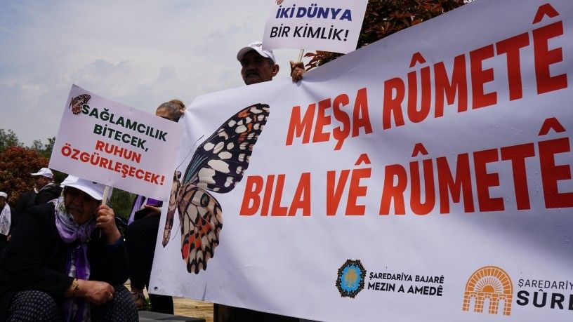 Bi hezaran astengdar ji bo rûmetê meşiyan