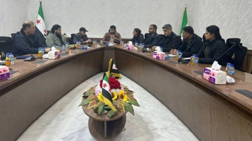 Şandeya Asayîşa Kobanê çû Helebê