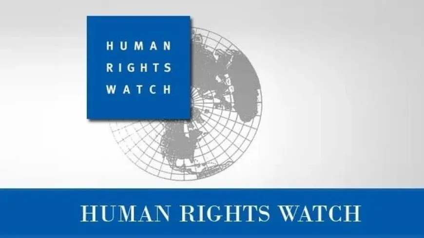 HRW: Kampa Holê nerêxistinkirî hat valakirin, çarenûsa 8 hezar û 500î nediyar e