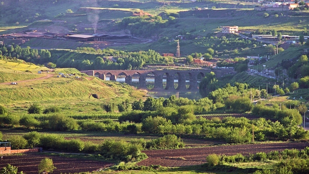 Embara herî kevnar: Hewsel