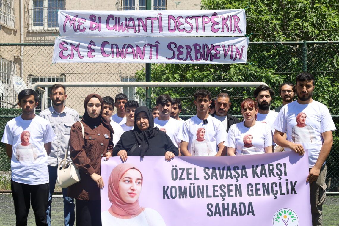 Ciwan dê ji bo Rojîn Kabaîşê tûrnûvayê li dar bixin