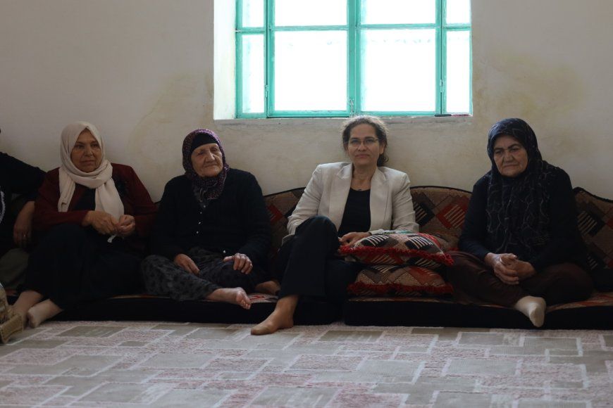 Îlham Ehmed li Efrînê ye