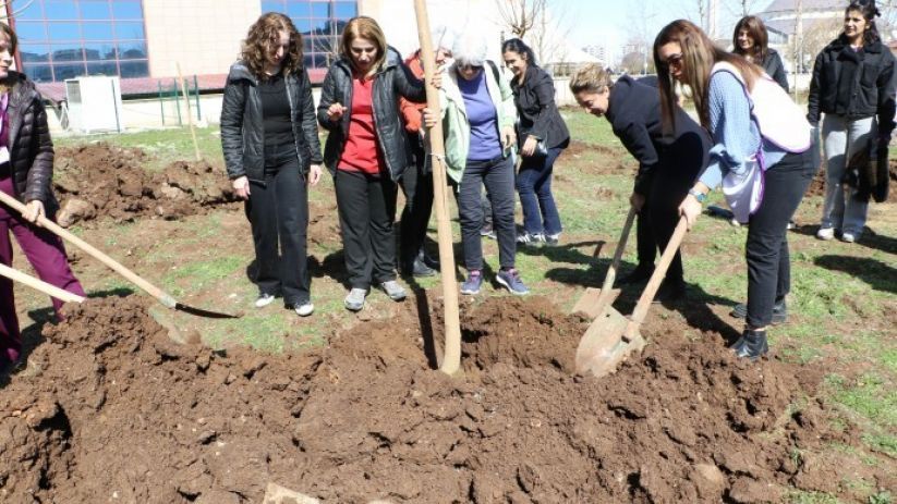 KESK bang tevlîbûna têkoşînê li jinan kir