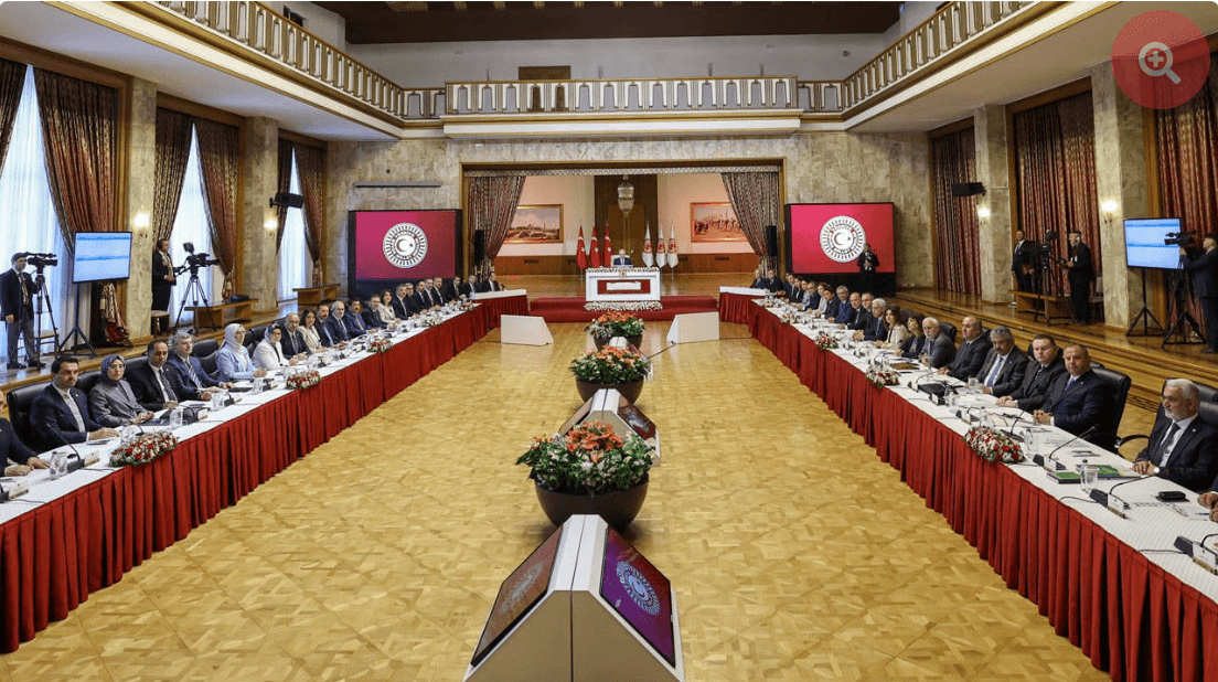 Divê kurd aştiya kurewî ava bikin