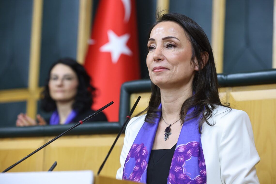 Tulay Hatîmogullari: Divê şert û mercên azadiya Abdullah Ocalan werin pêkanîn