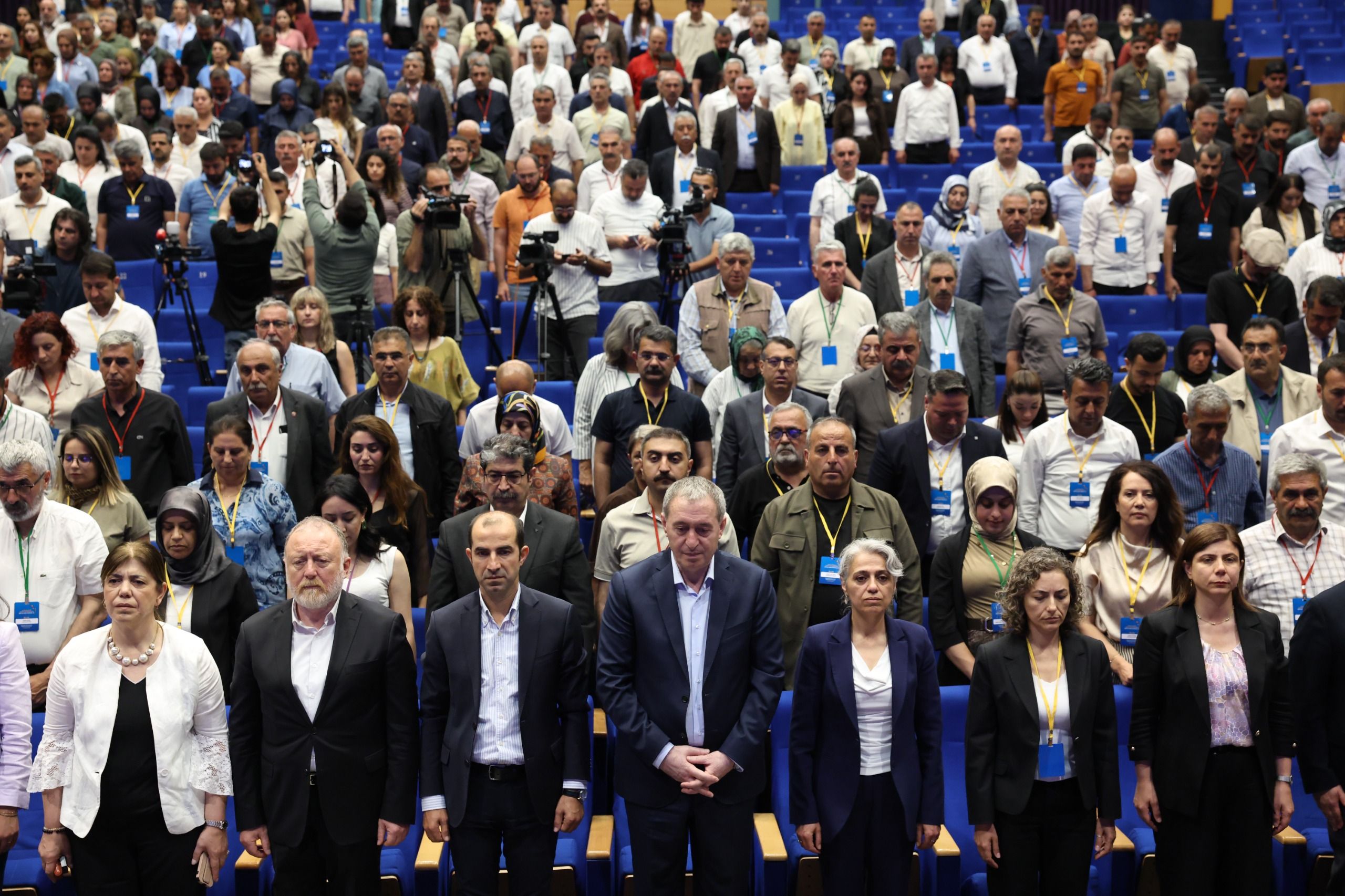 Tuncer Bakirhan: Demokrasiyeke bihêz û aştiyeke birûmet lazim e