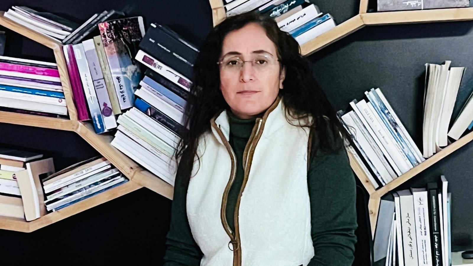 'Berxwedaneke topyekûn şert e'