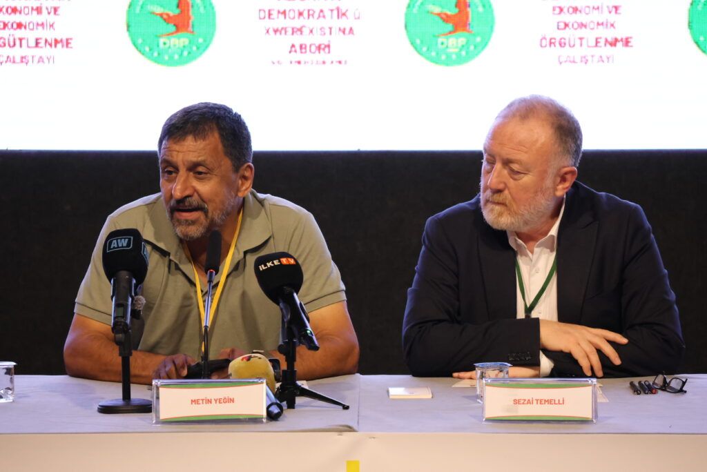 ‘Qadên komûnal dê jiyana azad ava bikin’