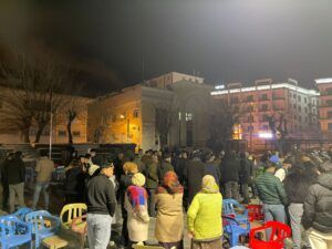 Bi girseyî banga tevlêbûna meşa li Nisêbînê kirin