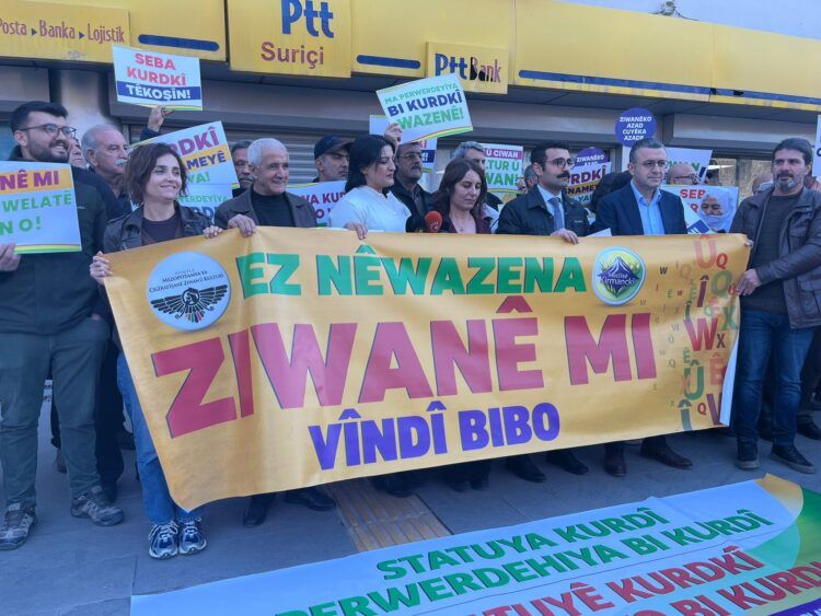 Meclîsê Ziwanê Kirmanckîye: Vîndîbîyayîşê zazakî vîndîbîyayîşê hezaran serran o