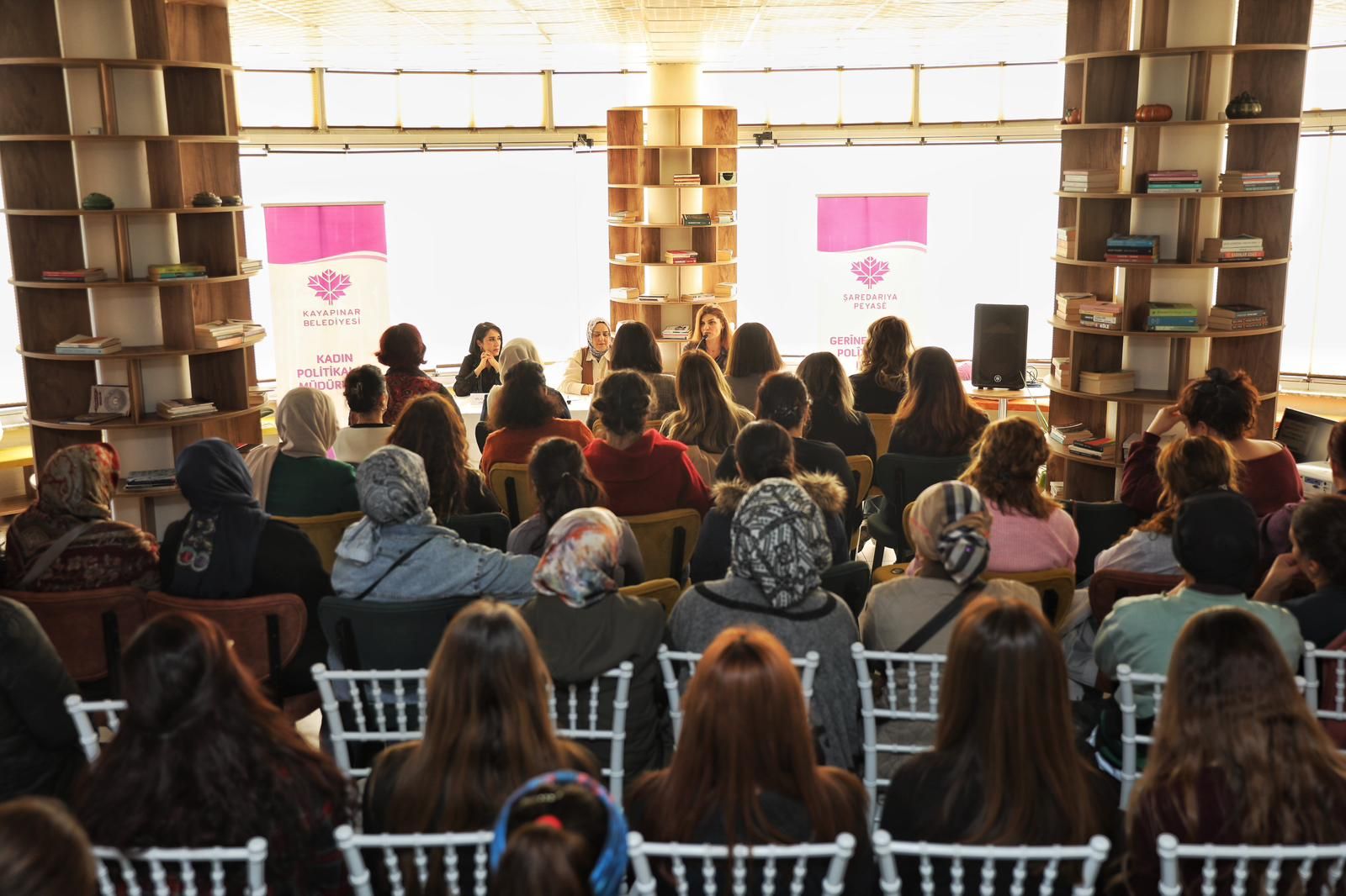 Divê saziyên sivîl ên civakî Kurdî biparêzin