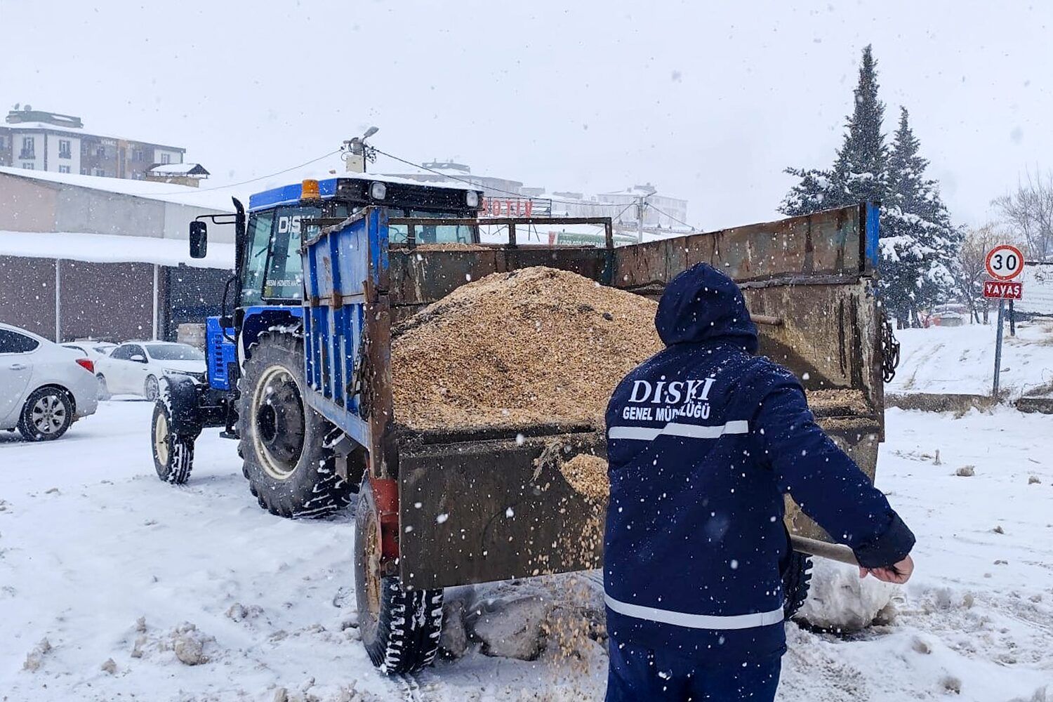 AVKAMED ji bo berfê li her derê bajêr di nav xebatê de bû