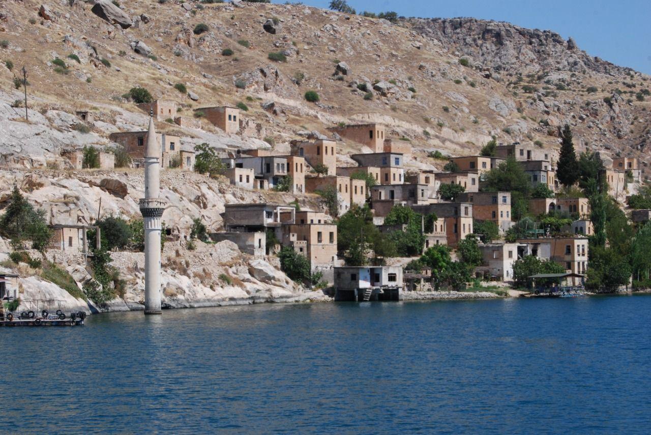 Polîtîkayên bendavan ên li Kurdistanê