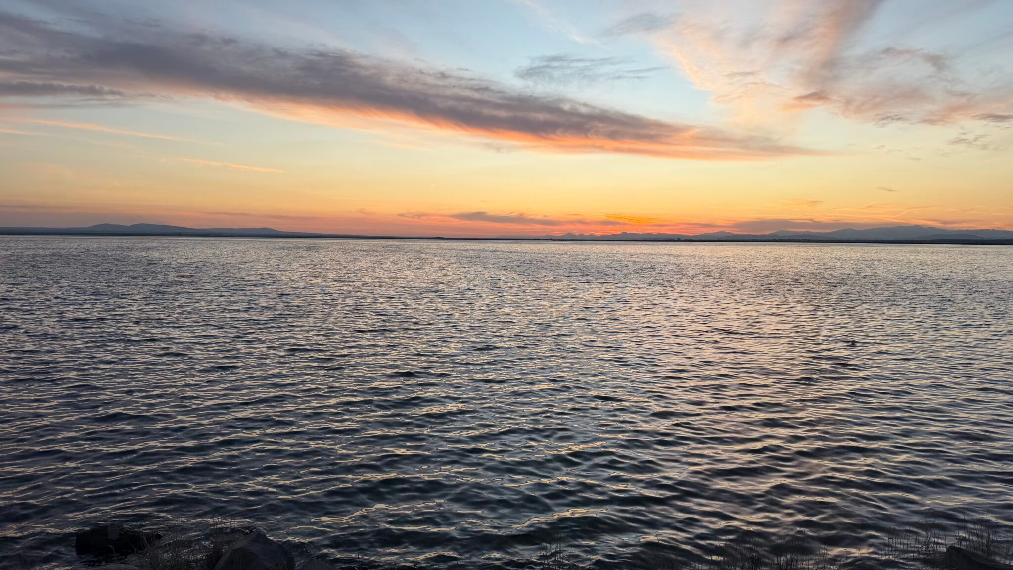 Barana zêde bendav tijî kirin