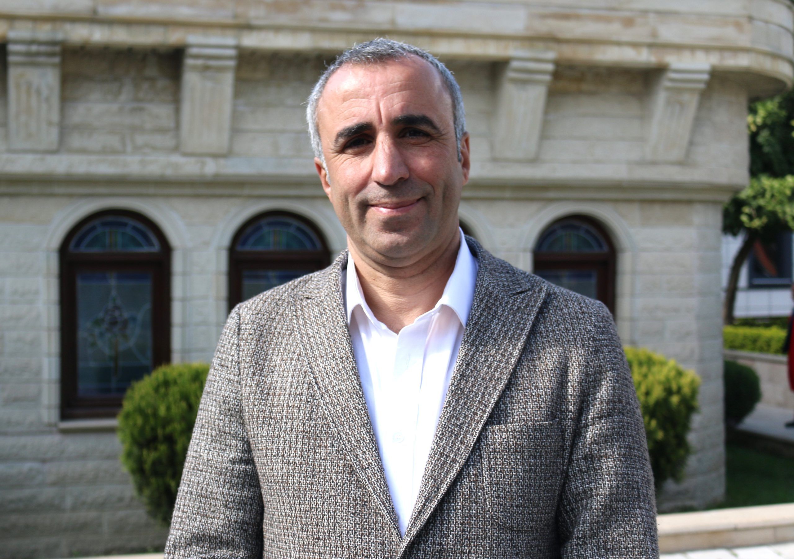 Celal Firat: Divê meclis gavên zagonî biavêje 