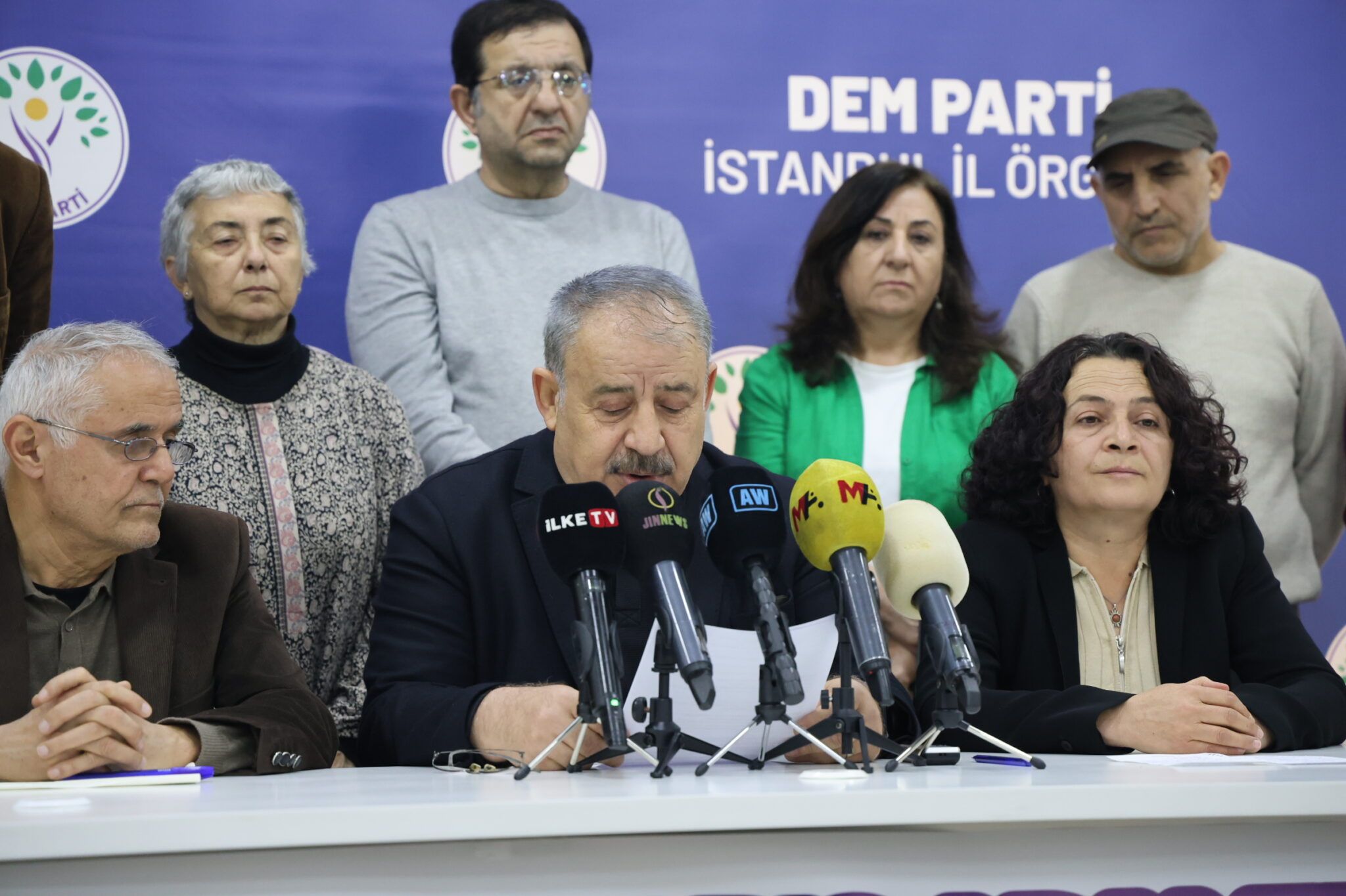 ‘Bi daxwaza aştiyê em ê li qada 1ê Gulanê bin’