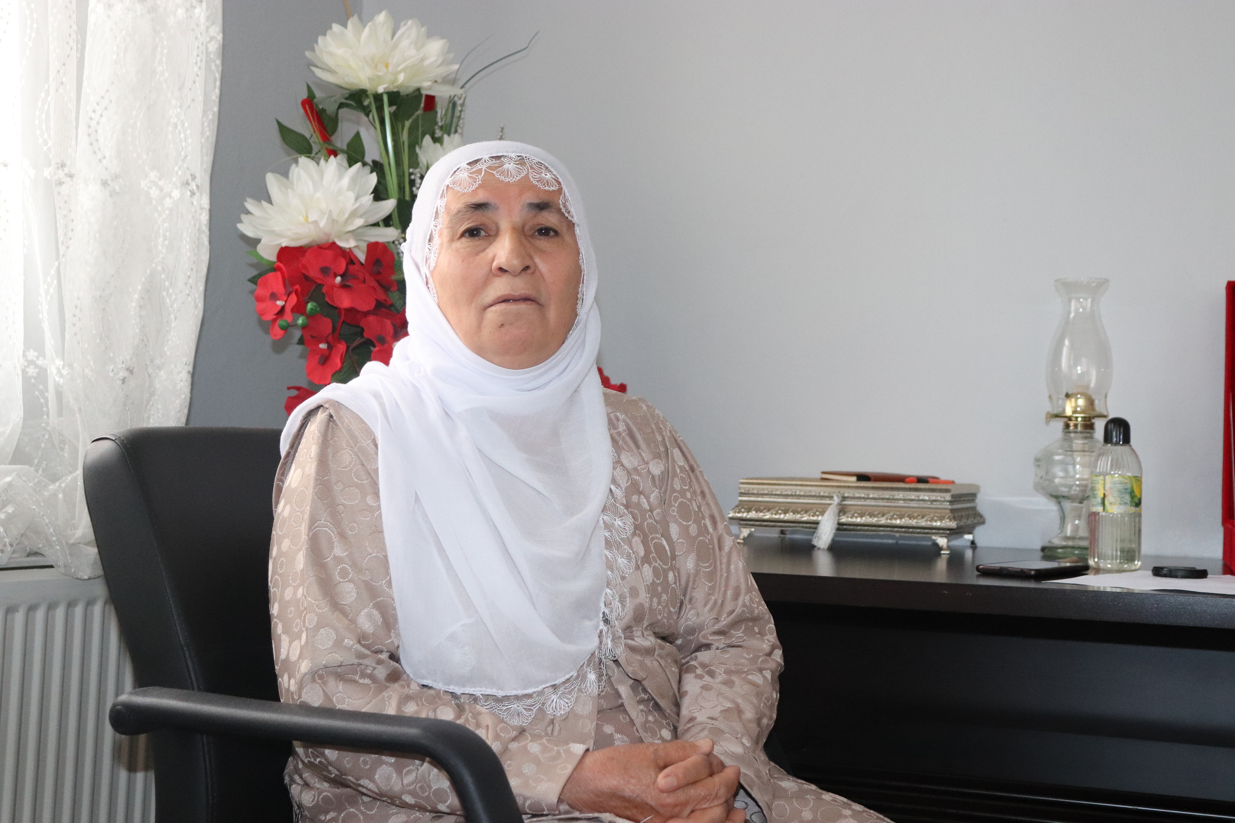 Em ê tu caran bêhêvî nebin