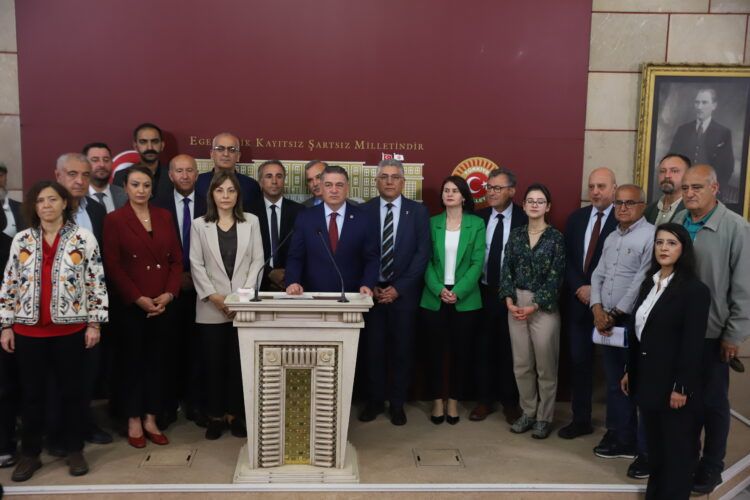 Ji bo Elewiyên li Sûriyeyê kampanyaya îmzayan hat destpêkirin